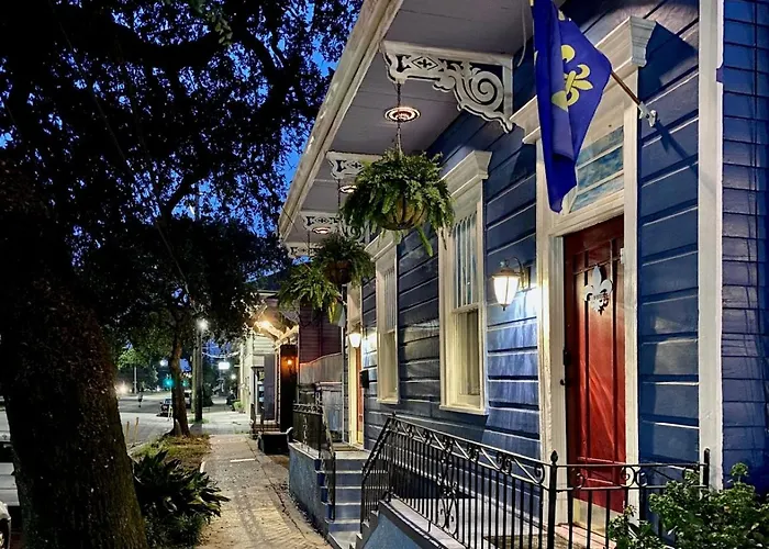 The Blue60 Marigny Inn